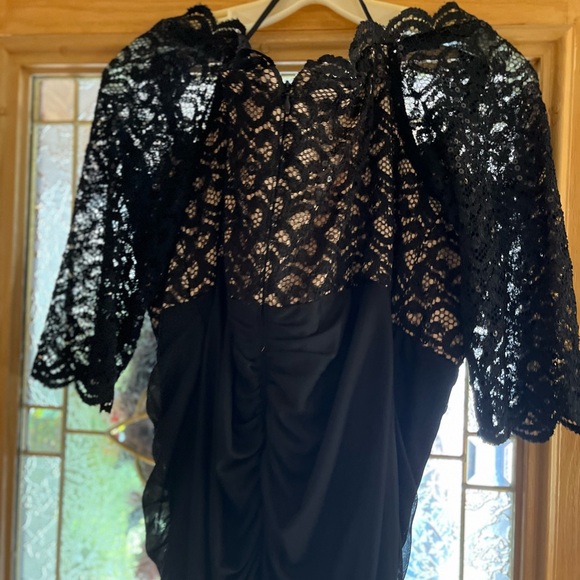 Beautiful elegant Mother-of-the-bride dress!  New! - Picture 6 of 11